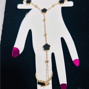 Elegant Black and Gold Floral Necklace stainless steel